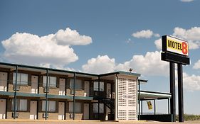 Motel 8 Laramie